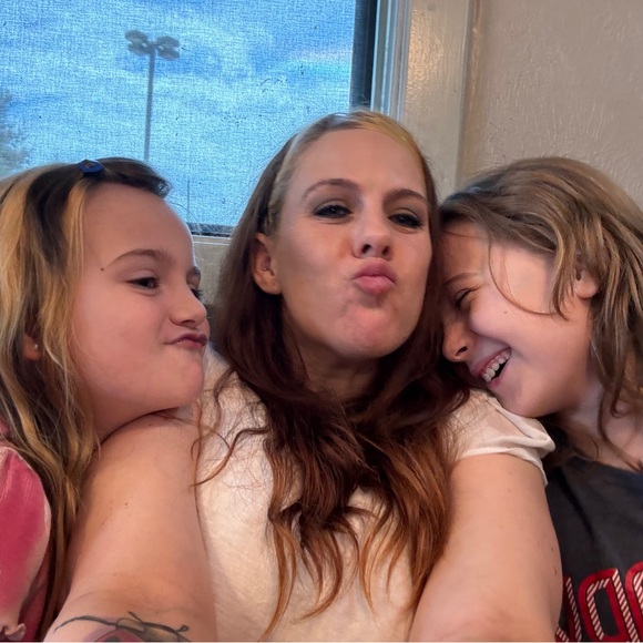 Meet your Posher, Casie - Picture 10 of 13